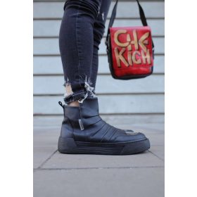 Chekich 113.02 magasszárú férfi cipő fekete